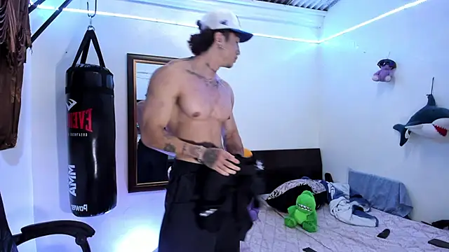 Bull  fit online show from 06.21.26