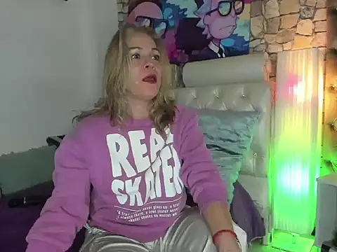 Snapshot of gasper2 chatting on 04.06.26 gasper2 online show from 04.06.26