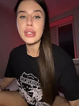 Lira Fayeee online show from 05.23.26