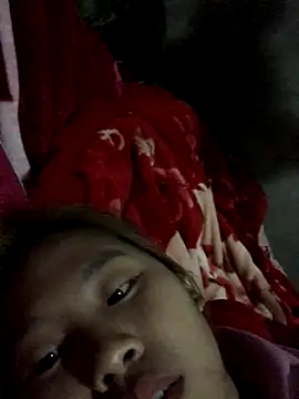 Snapshot of lamcora chatting on 12.15.25 lamcora online show from 12.15.25