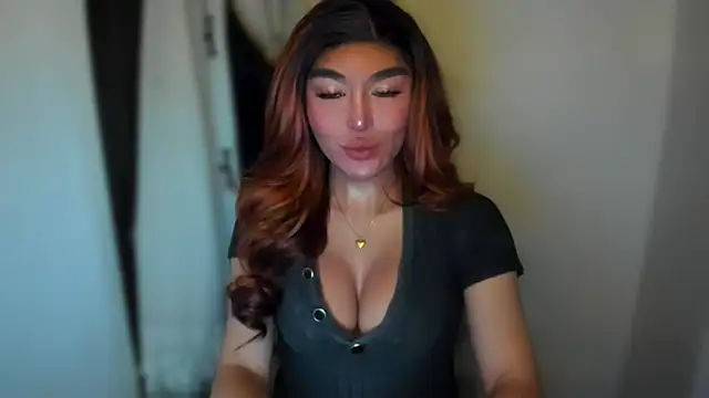 Snapshot of mxshemale_ladyboy chatting on 12.05.24 mxshemale ladyboy online show from 12.05.24