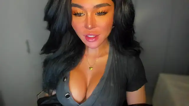 Snapshot of mxshemale_ladyboy chatting on 12.28.24 mxshemale ladyboy online show from 12.28.24