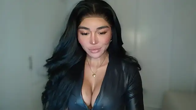 Snapshot of mxshemale_ladyboy chatting on 01.27.25 mxshemale ladyboy online show from 01.27.25