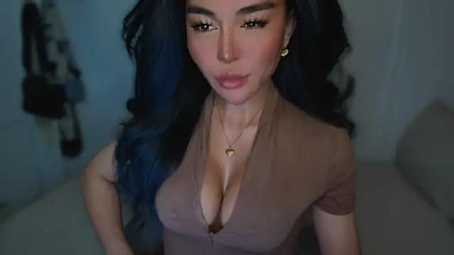 Snapshot of mxshemale_ladyboy chatting on 02.27.25 mxshemale ladyboy online show from 02.27.25