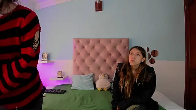 Briar y Blair online show from 12.19.25