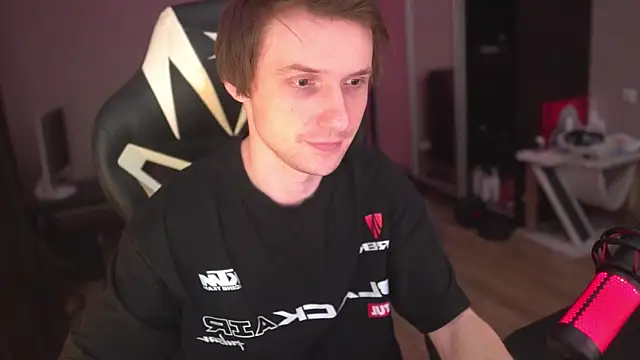 art hunter online show from 12.15.25