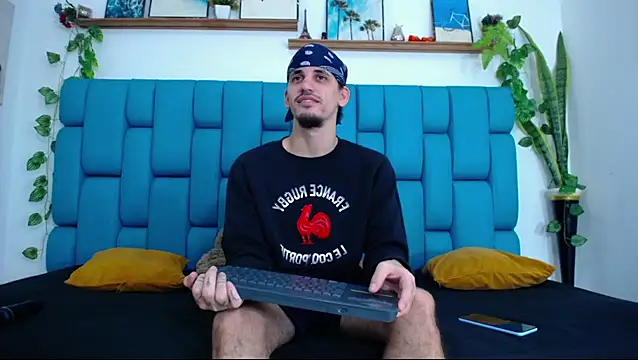 boy Dirty X online show from 01.13.26