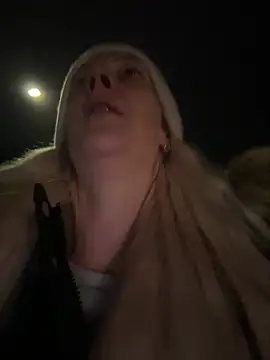 Melina Diamond online show from 02.02.26