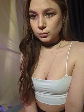 Luna Luvgoon online show from 03.14.26