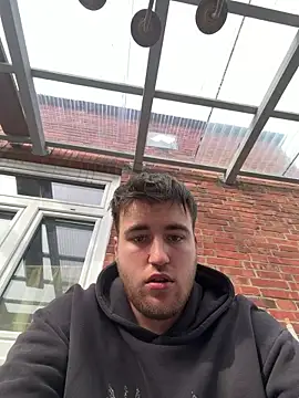 KinkyLovePublic online show from 04.17.26