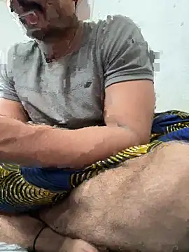 Snapshot of hot_gym_b0y chatting on 03.08.26 hot gym b0y online show from 03.08.26