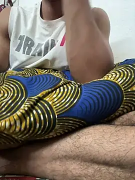 Snapshot of hot_gym_b0y chatting on 03.11.26 hot gym b0y online show from 03.11.26