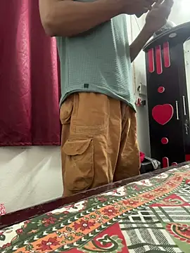 Snapshot of hot_gym_b0y chatting on 03.11.26 hot gym b0y online show from 03.11.26