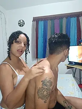 LolaAndBugs  online show from 02.05.26