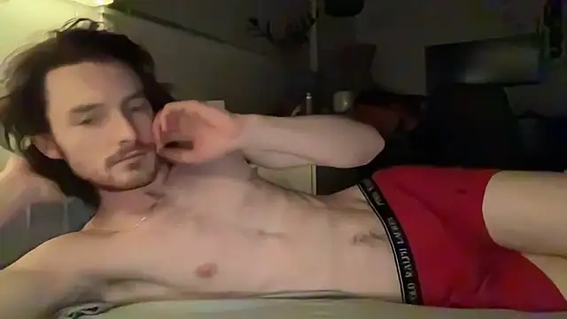 Snapshot of hungtwink6669 chatting on 12.16.25 hungtwink6669 online show from 12.16.25