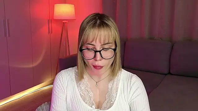 Aurelia Voss online show from 03.15.26