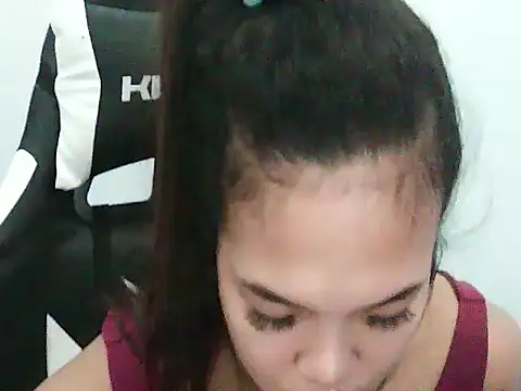 CleopatraLee online show from 12.16.25