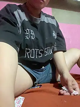 Snapshot of Thanhhuyen001 chatting on 04.02.26 Thanhhuyen001 online show from 04.02.26