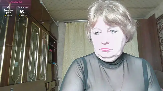 Casey peach online show from 02.10.26