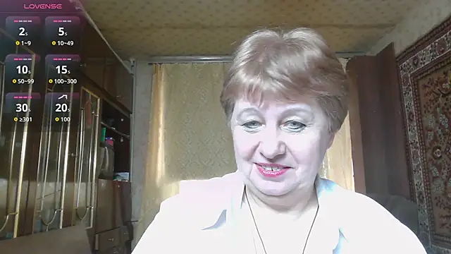 Casey peach online show from 04.11.26