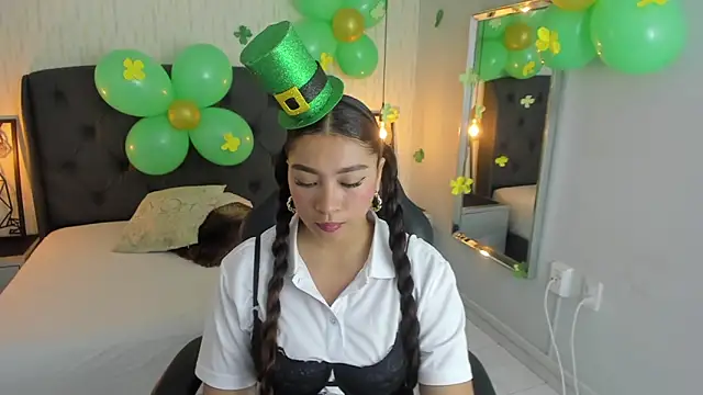 angelinemore online show from 03.17.26