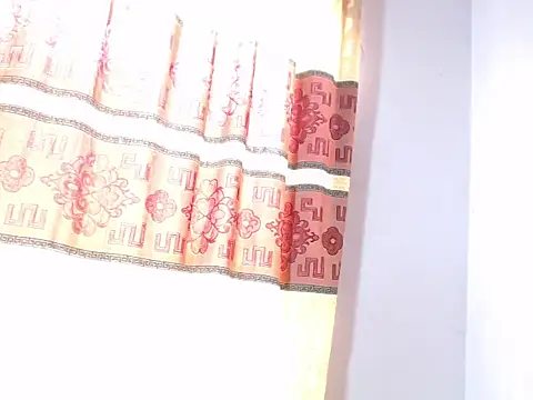 litte ebonyx online show from 12.21.25