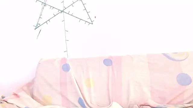 litte ebonyx online show from 02.05.26