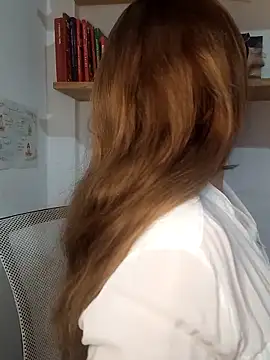 SofiEsteves online show from 06.16.26