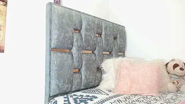 titania1502 online show from 01.06.26