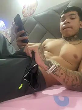 Niaquint online show from 02.10.26