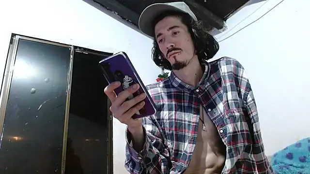 sk8-boy online show from 07.15.26