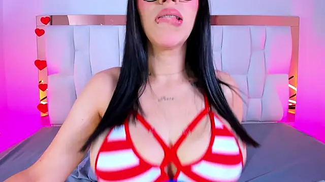 CamilleJuicy  online show from 06.19.26