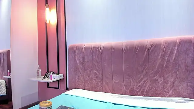 PamelaRed  online show from 03.04.26