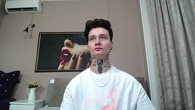 Snapshot of KennyXSX chatting on 07.28.26 KennyXSX online show from 07.28.26