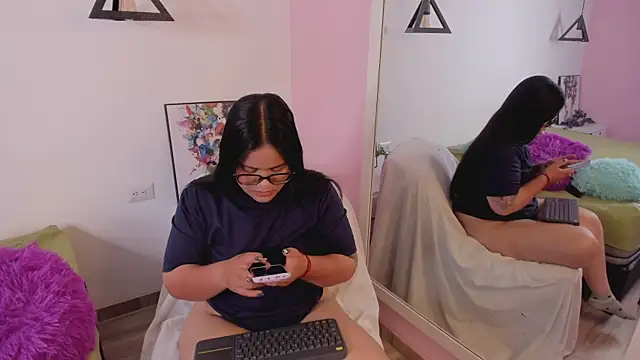 Briana Goldd online show from 05.01.26