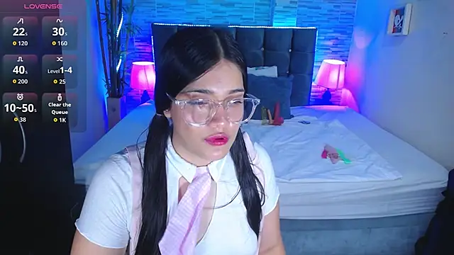 Valeri hot22 online show from 02.28.26