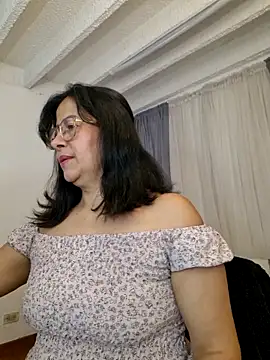 christy ant online show from 04.25.26