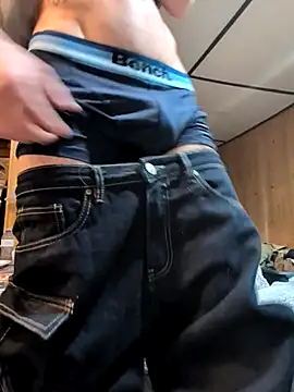 Snapshot of B8RHUNG chatting on 02.03.26 B8RHUNG online show from 02.03.26