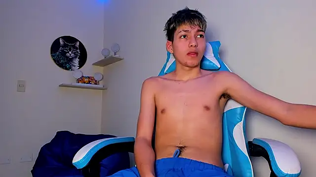 Snapshot of harry_jonshon69 chatting on 02.16.26 harry jonshon69 online show from 02.16.26