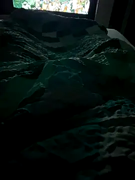 Snapshot of Playerallerplayer chatting on 12.17.25 Playerallerplayer online show from 12.17.25