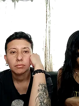 Mei and Gaby online show from 02.05.26