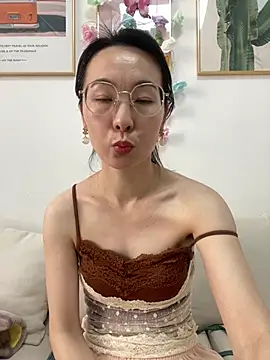 you-005 online show from 03.15.26