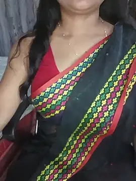 Snapshot of MAHI066 chatting on 07.30.26 MAHI066 online show from 07.30.26