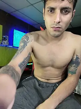 JustynAle2025 online show from 02.12.26