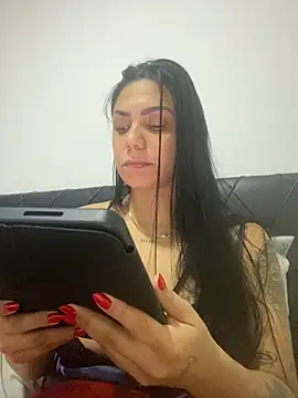 Nini  online show from 06.18.26