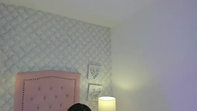 amber  ferrera online show from 03.05.26