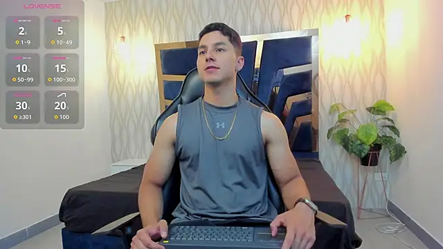 Noah Clarkk online show from 04.27.26