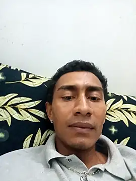 Snapshot of negrito_sexxxo chatting on 12.21.25 negrito sexxxo online show from 12.21.25