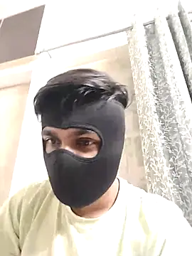 Urdreamboi20 online show from 12.18.25