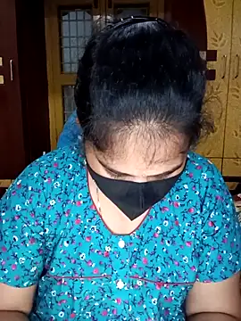 Snapshot of maduri__ chatting on 02.12.26 maduri online show from 02.12.26